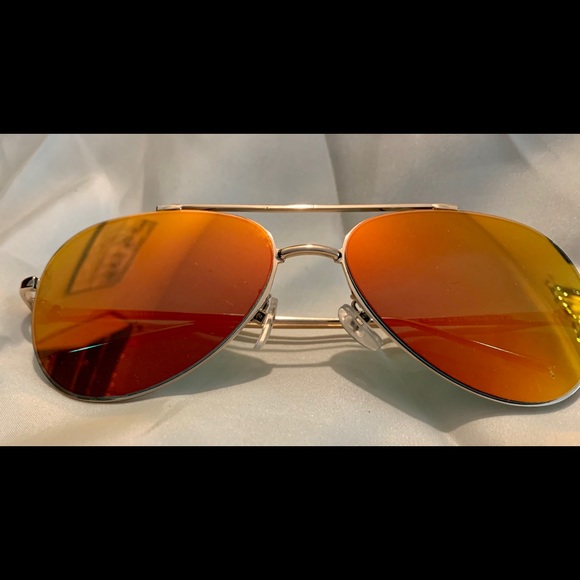 Aviator sunglasses - Picture 2 of 3